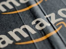 Amazon è folle oggi, prezzi al 70% sugli smartphone per distruggere Unieuro